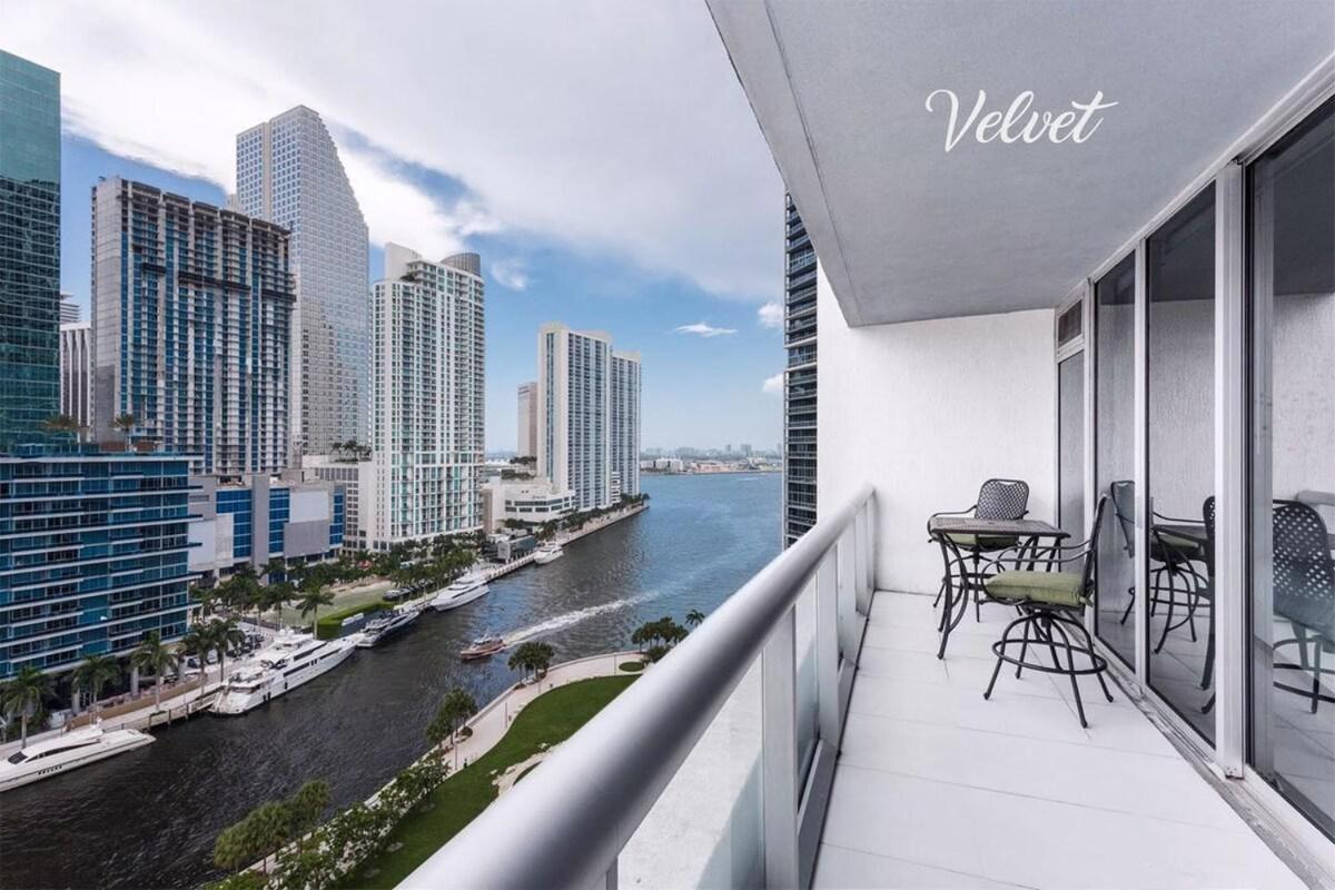 מיאמי Icon Brickell Suites By Vesper מראה חיצוני תמונה